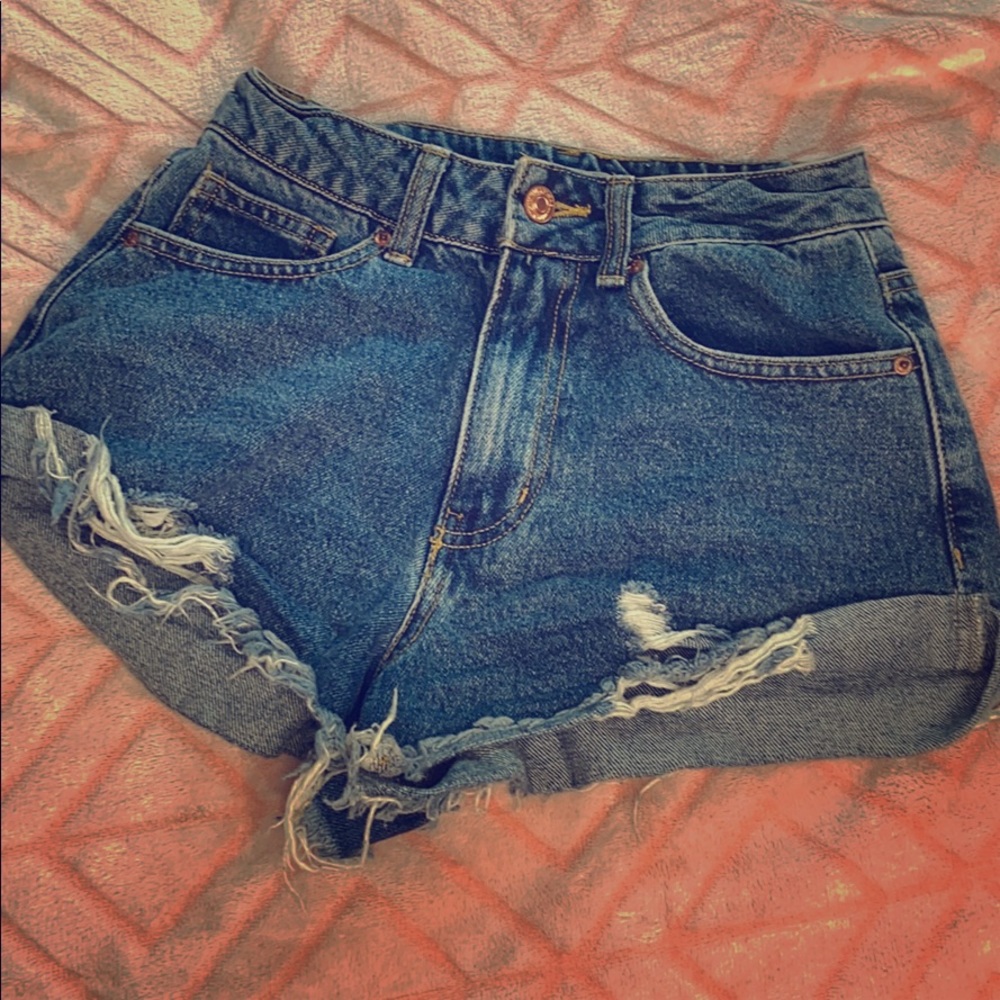 High waist denim shorts